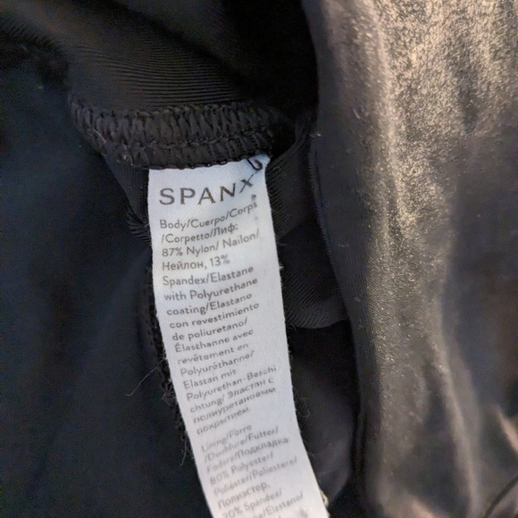 Spanx Mid Rise Black Leggings size XS - Picture 15 of 15